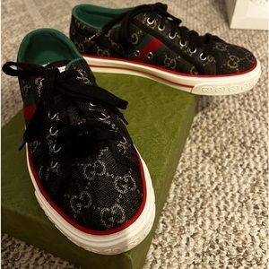 Authentic Women’s Gucci Tennis Shoes